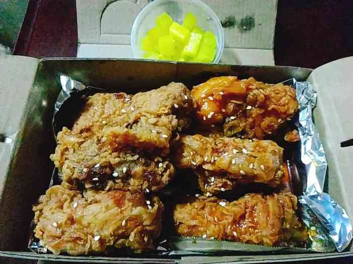 象巷炸鸡-"象巷炸鸡,听朋友说起他家的炸鸡很好吃,地.