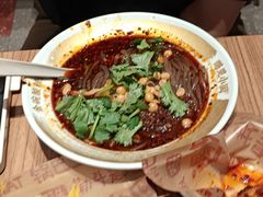小小酸辣粉-遇见小面(凯德广场店)