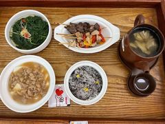 -雪梅月子中心(华侨城店)