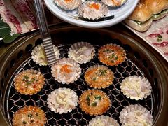 -極屋鮨牛 · 烧肉酒场(时代C馆店)