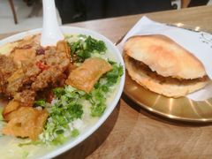 蛋冲鸳鸯豆腐脑-小豆海棠(人民南路店)