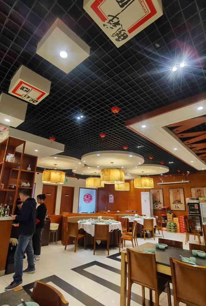 河东颐祥阁(世贸店)-"本来想去另一家,亲贤店,但是排队人好多,.