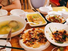 -隔壁老王·家常云南菜(花巷店)