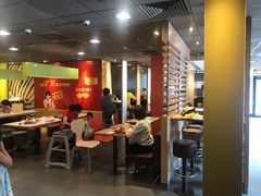 -麦当劳(新华路步步高店)