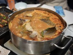 凯里酸汤鱼火锅锅底-泉味道贵州厨房(三里河店)