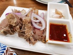 新疆手抓羊肉-清真·玛丽亚新疆菜主题餐厅(浙江中路店)