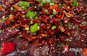 Spicy Dry Pot Duck Heads