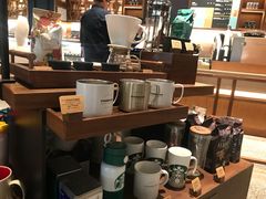 零售区-星巴克臻选(北京颐堤港中心第二店)