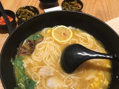 -云味馆过桥米线(皇庭广场店)