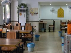 大堂-草桥清真牛肉锅贴扁食店
