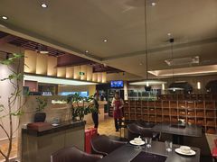 -鲜入唯煮·港式海鲜牛肉火锅(金宝街店)