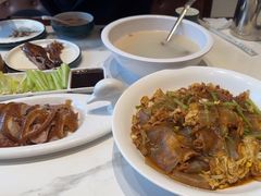 -梅利汴京烤鸭•开封豫菜地标店(东大街店)