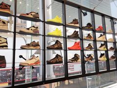 -Air Jordan(世贸天阶店)