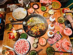 -周小明火锅(黑金冠社区店)