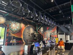 -极限PLAY运动娱乐新世界·团建派对潮玩休闲馆·室内蹦极高空游乐园