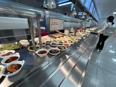 -同济大学本部学苑饮食广场