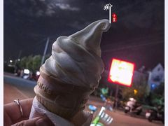 -麦当劳(杨林得来速店)
