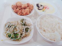 -浦东图书馆读者餐厅