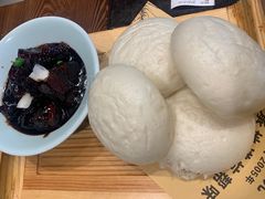酒酿馒头红烧肉-四灶儿·2005地道杭帮菜(杭州鼓楼1店)