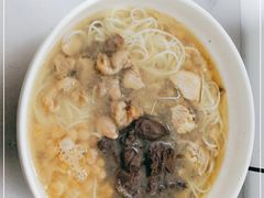 -文山荷鲜居(翠湖店)