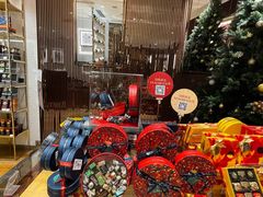 -VENCHI 闻绮(上海佛罗伦萨小镇店)