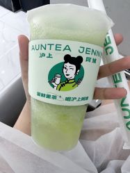 -镁连社·美联社