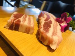 -唯成•韩国炭火烤肉 유성고기