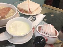 -义顺牛奶公司(庇利金街店)