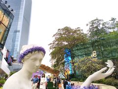 -中航城君尚购物中心