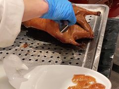 -皇城根·鲁菜济南菜·吊炉烤鸭·炒鸡鱼头(济南旗舰店)