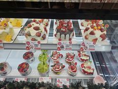 -花花卷卷·鲜食蛋糕(静安久光百货店)