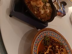 -巴特餐饮6加1音乐餐吧·新疆菜