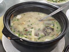 -土砂锅生态山庄·非遗砂锅雅鱼