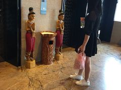 -深圳罗湖东门步行街亚朵X酒店