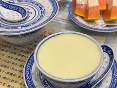 -广信牛奶甜品世家(台东店)