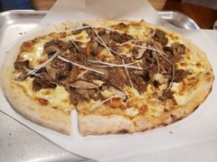 烤牛肉披萨-I HOLIC艾豪丽披萨(KKone店)