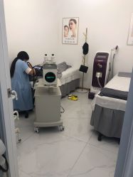 -瓷肌博士·祛痘科技美肤