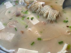 -土砂锅生态山庄·非遗砂锅雅鱼