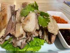 手抓羊肉-秦䩊会·陕西biangbiang面(畹町路店)