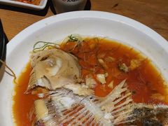 -吴越荣记苏州菜·松鼠桂鱼100%活鱼现做(斜塘老街店)