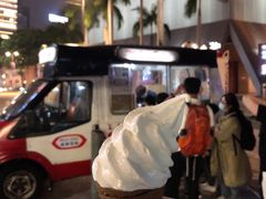 香滑软雪糕-富豪雪糕车流动点(尖沙咀店)