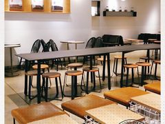 大堂-喜茶(深圳东门1234店)