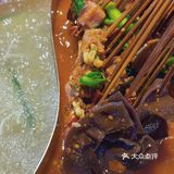性价比超高的串串火锅，甜品还自助哦