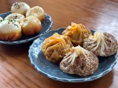 -鑫震源·苏式大虾生煎(山塘街店)