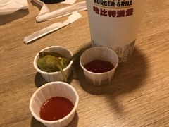 -The Habit Burger Grill 哈比特汉堡(复兴soho店)
