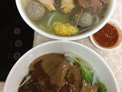 -华威达牛庄(黄埔大道西店)