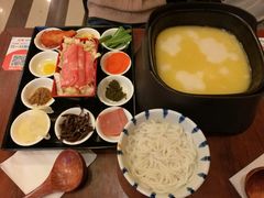 三鲜米线-阿香米线(大唐西市大润发店)