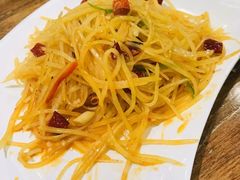 -清真·玛丽亚新疆菜主题餐厅(浙江中路店)