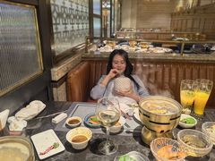 -半岛翡丽海鲜自助餐厅(观风亭店)