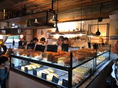 面包甜点陈列柜-仙峰天然面包(迎宾路店)